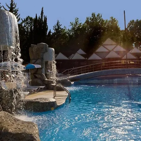 Magnolia Kompleks wypoczynkowy Albena