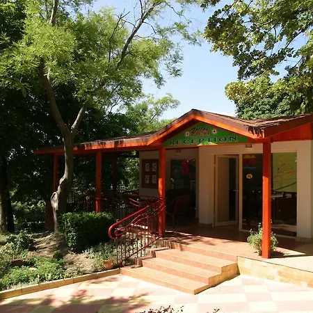 Magnolia Kompleks wypoczynkowy 3*